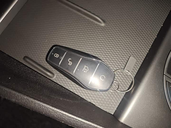 BYD Seal 05 DM-i Hybrid 2025 2025款 DM-i 智驾版 55KM豪华型