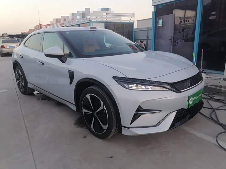 BYD Song L 2025 2025款 智驾版 662km 激光雷达卓越型