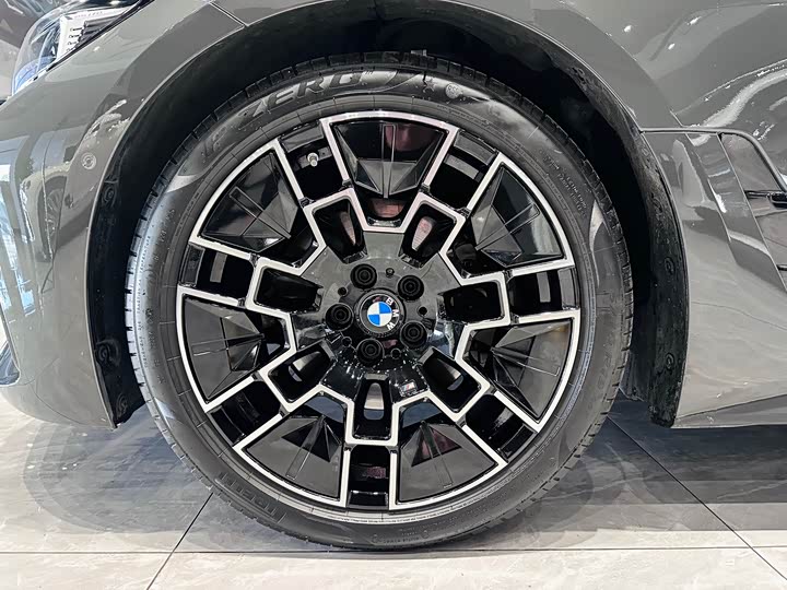 BMW 4 Series 2024 2024款 430i Gran Coupe M运动曜夜套装