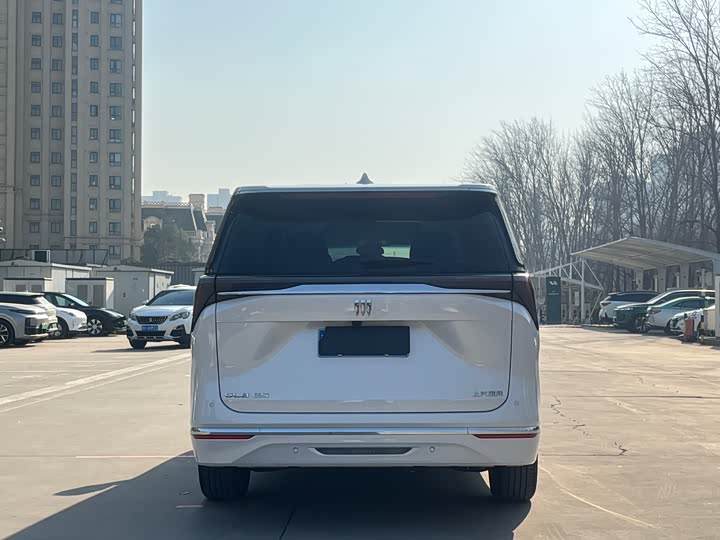 Buick GL8 ES 2025 2025款 陆尊 智享版