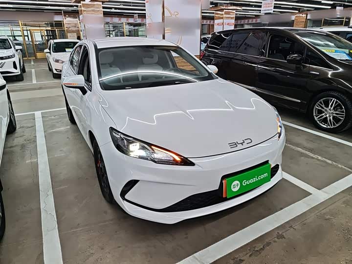 BYD Seal 05 DM-i Hybrid 2025 2025款 DM-i 智驾版 55KM豪华型