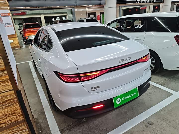 BYD Seal 05 DM-i Hybrid 2025 2025款 DM-i 智驾版 55KM豪华型