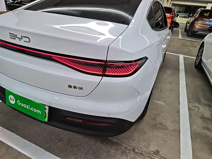 BYD Seal 05 DM-i Hybrid 2025 2025款 DM-i 智驾版 55KM豪华型