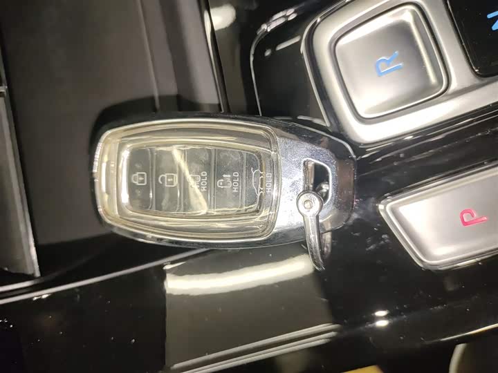 Hyundai Custo 2022 2022款 270TGDi 智爱旗舰版 TOP