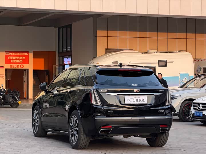 Cadillac XT5 2024 2024款 2.0T 四驱豪华型（蜂鸟版）