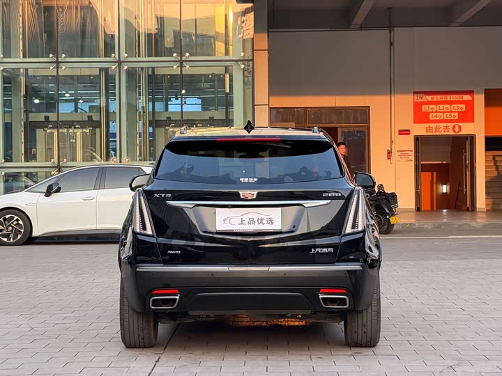 Cadillac XT5 2024 2024款 2.0T 四驱豪华型（蜂鸟版）