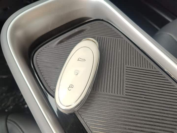 Dongfeng Nammi 01 2024 2024款 焕新版 330 Air