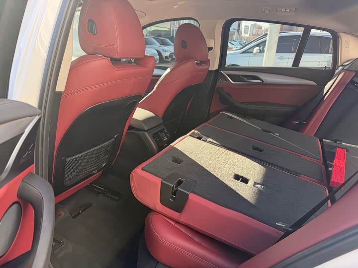 BMW X4 2022 2022款 xDrive 25i M运动套装