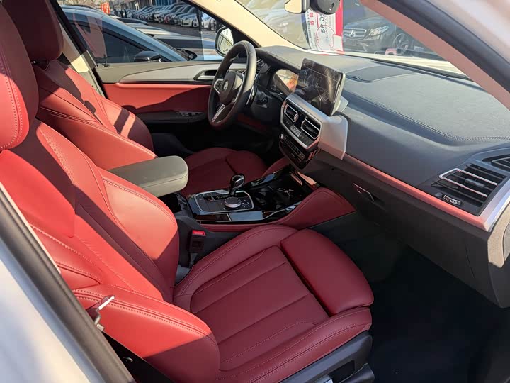 BMW X4 2022 2022款 xDrive 25i M运动套装