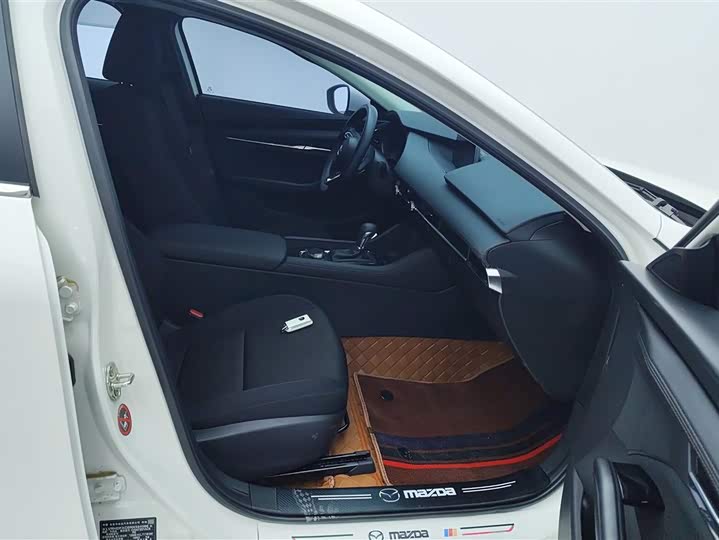 Mazda 3 (Axela) 2023 2023款 2.0L 自动质炫版