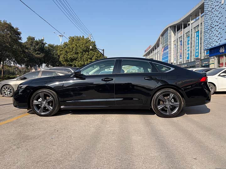 Honda Inspire 2025 2025款 260TURBO 典雅版