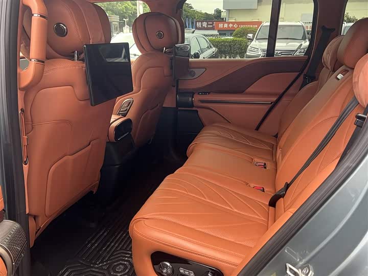 BYD Yangwang U8 2023 2023款 豪华版