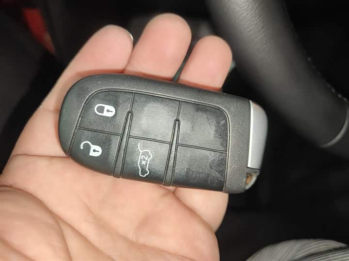 Jeep Renegade 2021 2021款 220T 自动精英版