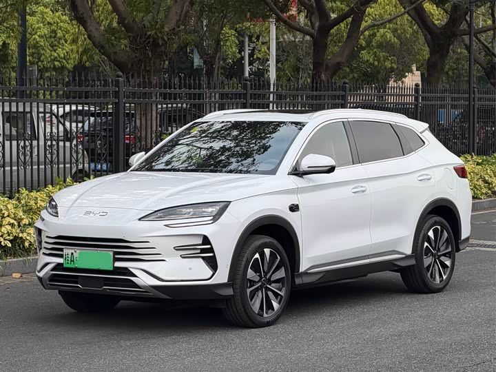 2025 BYD Song Plus Hybrid/EV