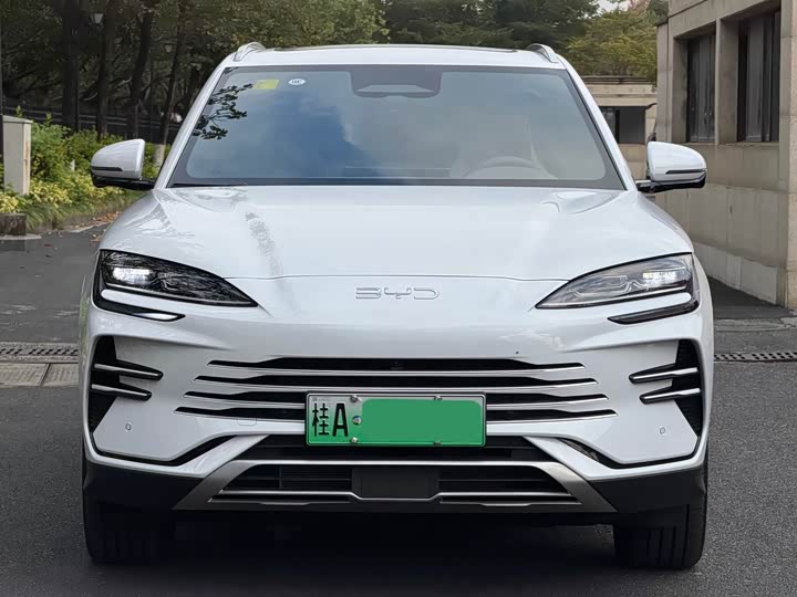 2025 BYD Song Plus Hybrid/EV