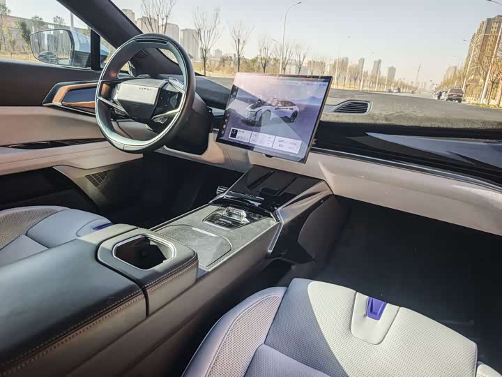 HiPhi Z 2023 2023款 城市版 五座