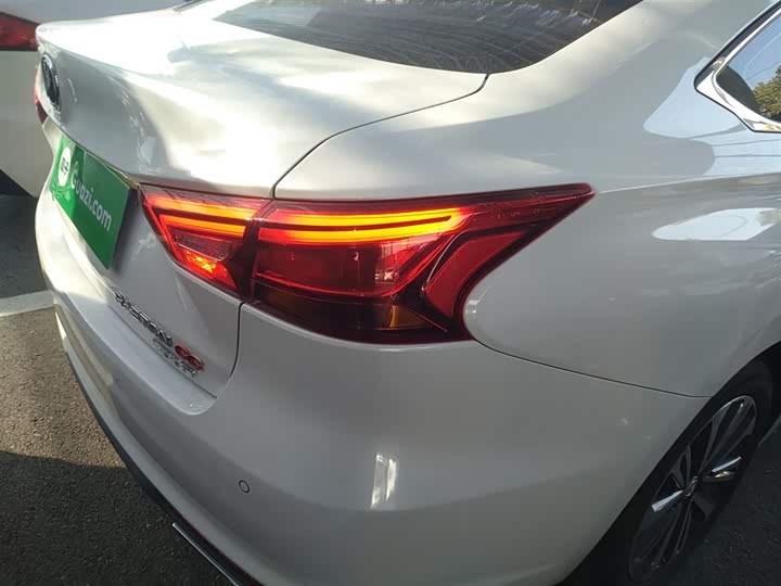 Changan Raeton CC 2021 2021款 蓝鲸版 1.5T DCT豪华型