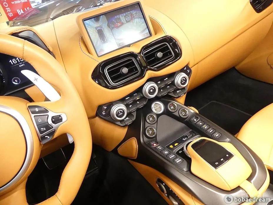 Aston Martin Vantage 2018 4.0 V8 Roadster