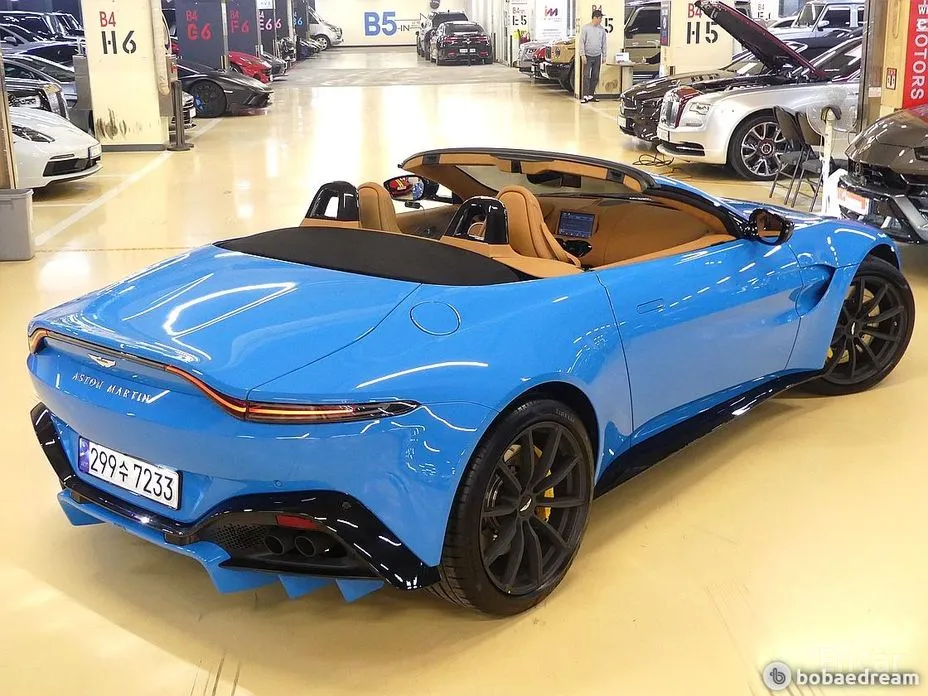 Aston Martin Vantage 2018 4.0 V8 Roadster