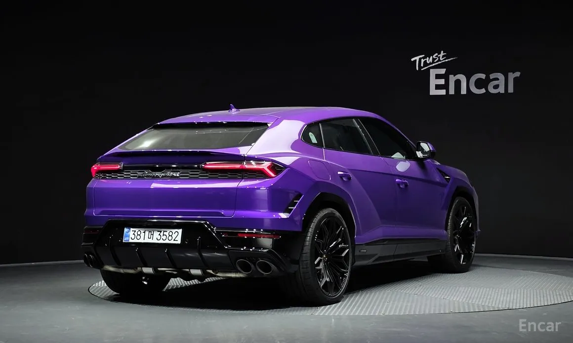 Lamborghini Urus 2018 4.0 V8 SE
