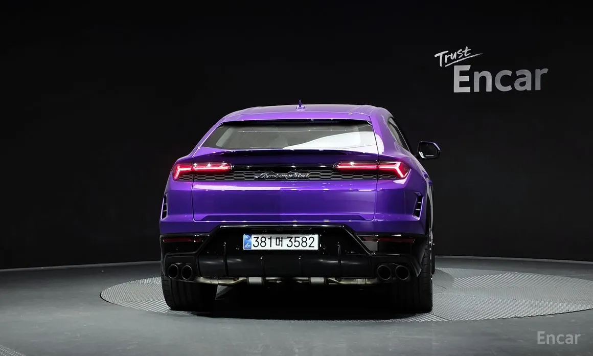 Lamborghini Urus 2018 4.0 V8 SE