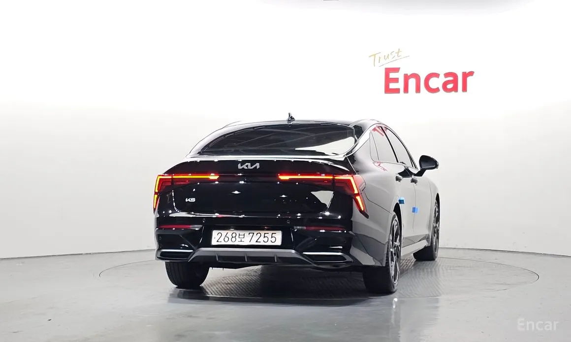 Kia K5 2023 2.0