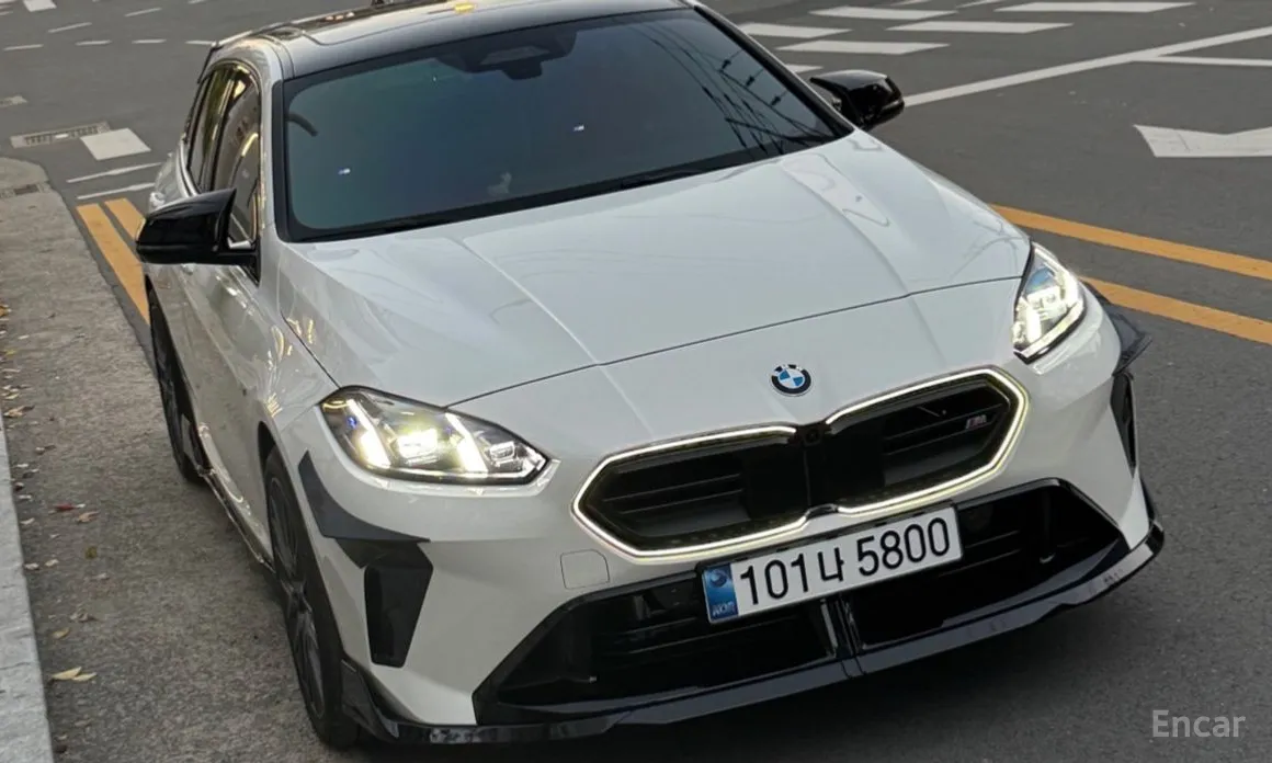BMW 1 Series 2025 M135 xDrive Pro First Edition