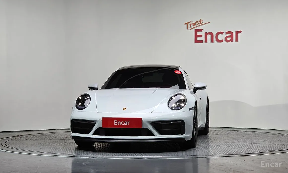 Porsche 911 2019 Carrera 4 GTS