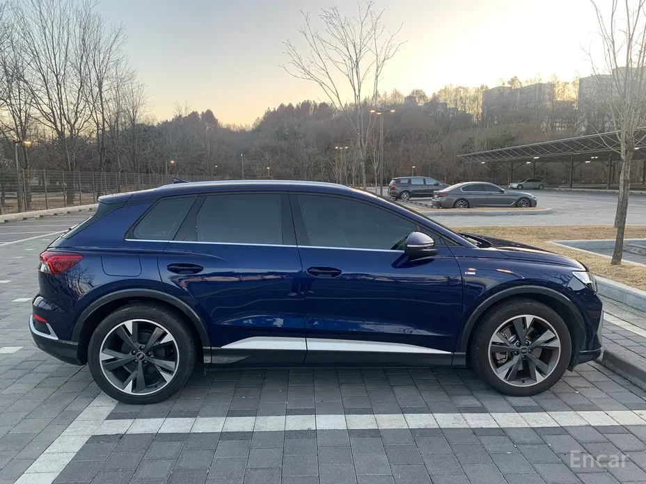Audi Q4 e-tron 2022 40 Premium