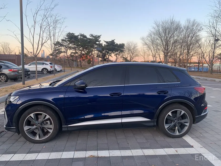 Audi Q4 e-tron 2022 40 Premium
