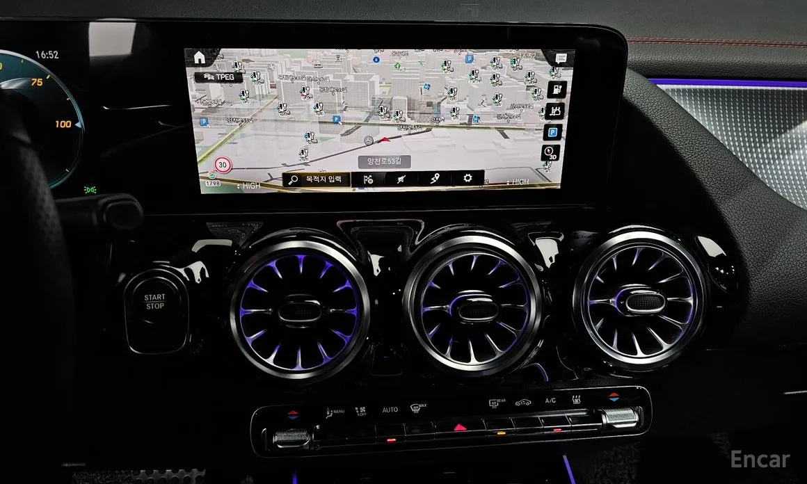 Mercedes-Benz EQA 2021 EQA250 AMG Line