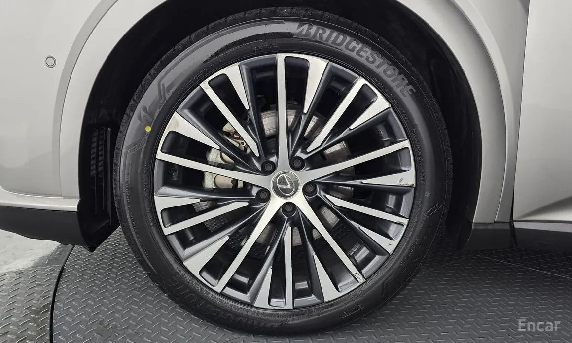 Lexus RX 2023 Luxury