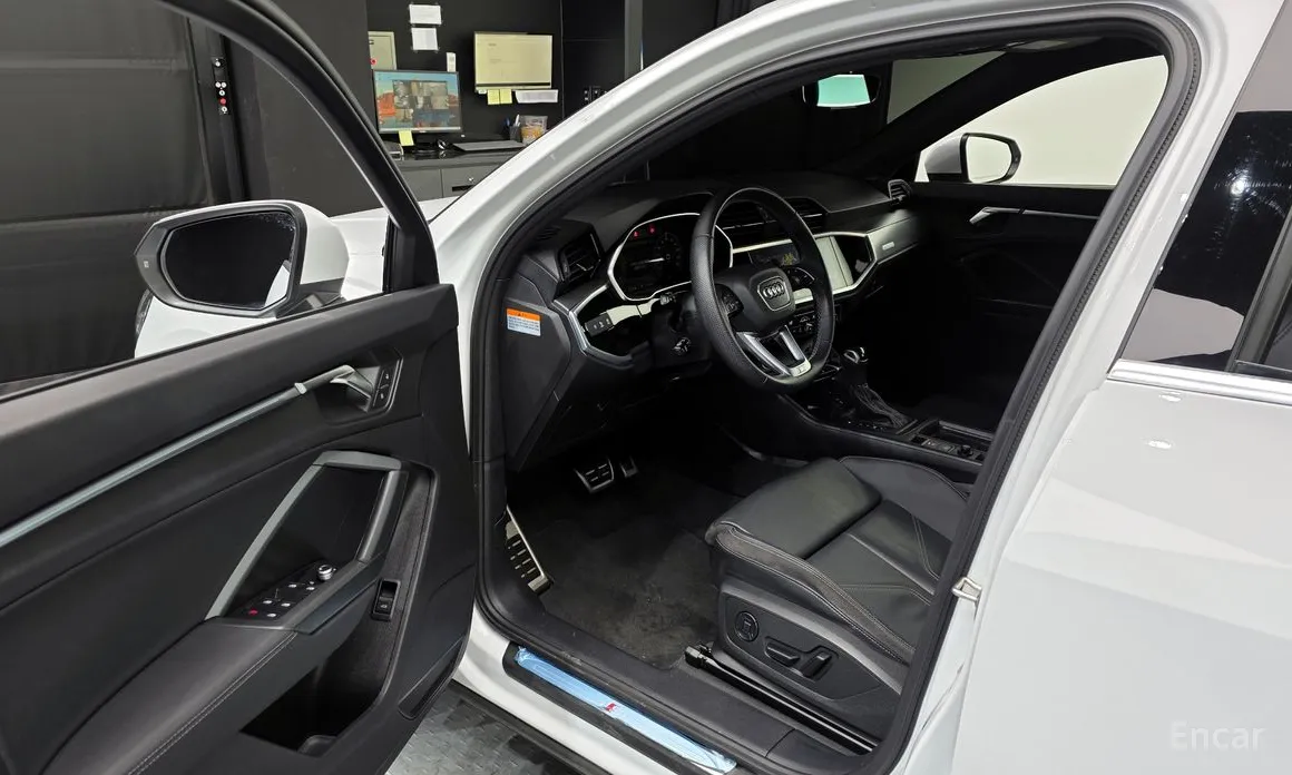 Audi Q3 2018 35 TDI Premium Sportback