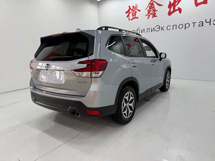Subaru Forester 2022 2022款 2.0i AWD豪华版EyeSight