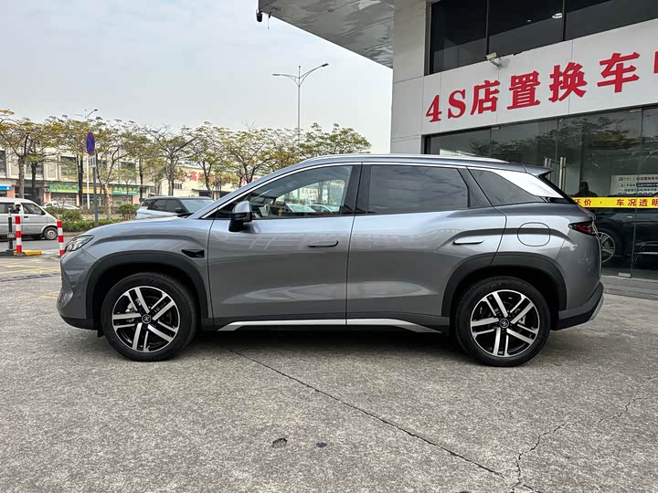 BYD Song L DM-i Hybrid 2025 2025款 智驾版 112km 超越型