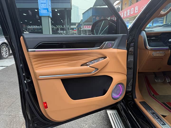 Tank 500 2023 2023款 3.0T 运动版 登峰型 5座