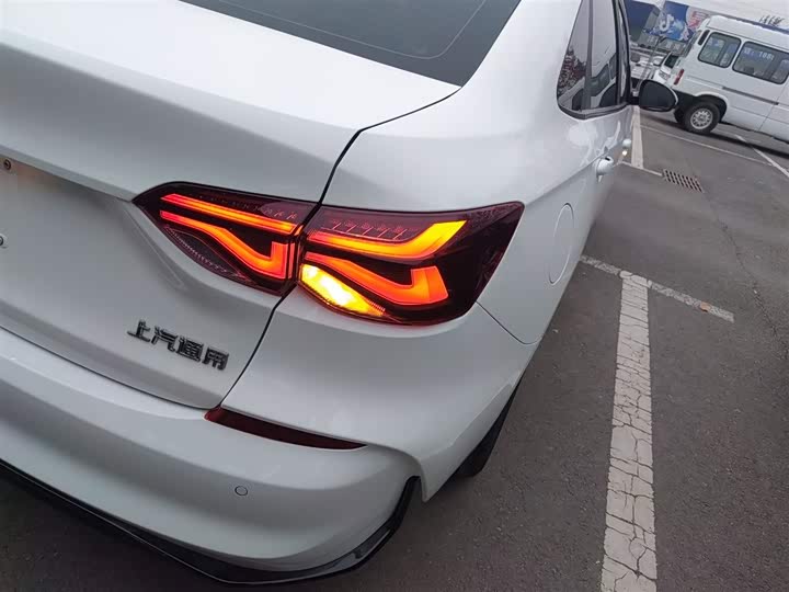 Chevrolet Monza 2024 2024款 1.5L 双离合悦享版