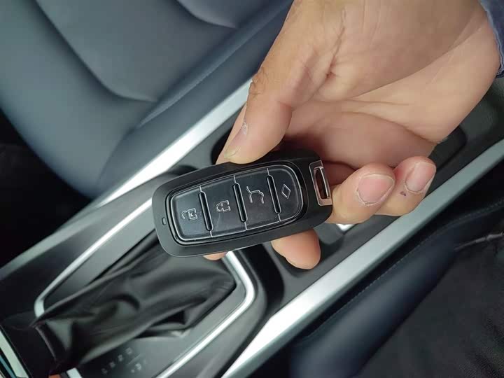 Chevrolet Monza 2024 2024款 1.5L 双离合悦享版