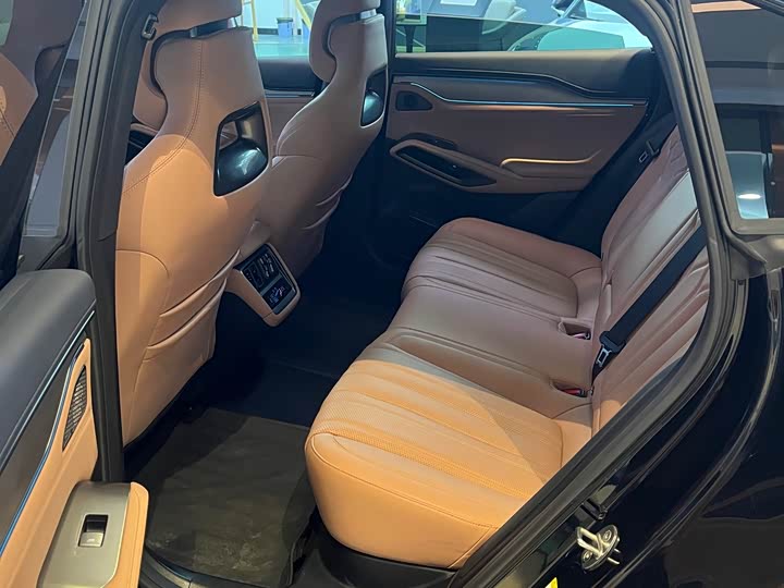 BYD Song L 2025 2025款 智驾版 662km 激光雷达卓越型