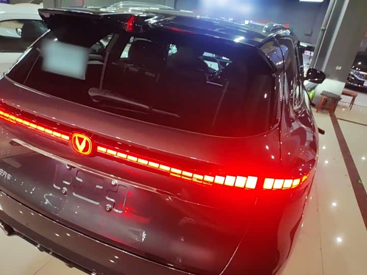 Changan CS75 Plus 2025 2025款 第四代 UItra 2.0T 新蓝鲸 智慧劲擎型