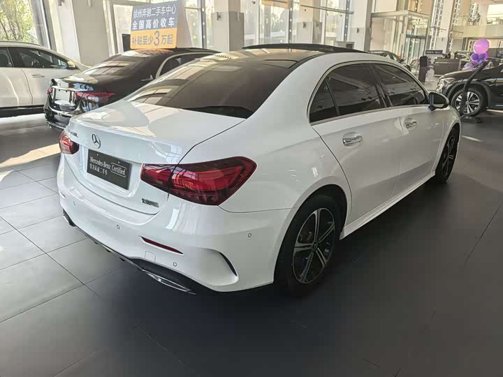 Mercedes-Benz A-Class 2024 2024款 A 200 L 时尚型