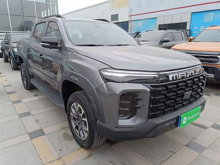 Maxus Star 2023 2023款 星际H 2.0T 自动四驱汽油豪华版标轴