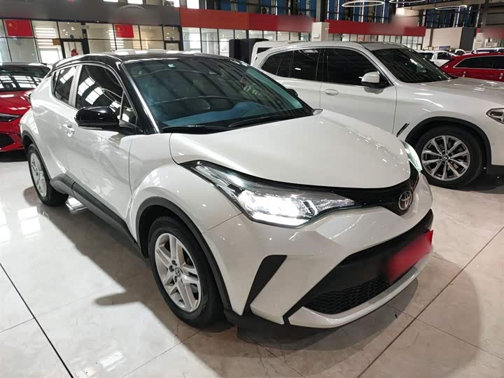 Toyota C-HR 2022 2022款 2.0L 领先版