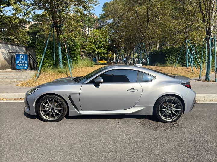 Subaru BRZ 2022 2022款 2.4L 手动版