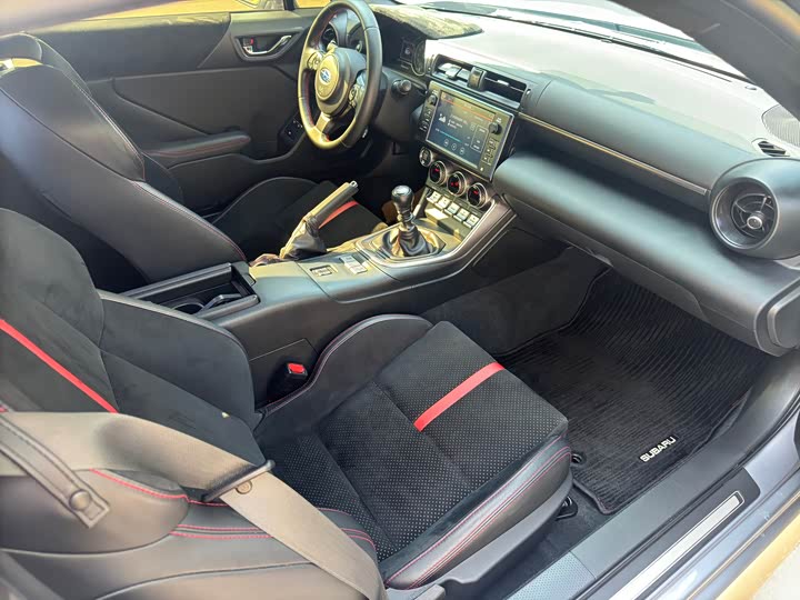 Subaru BRZ 2022 2022款 2.4L 手动版