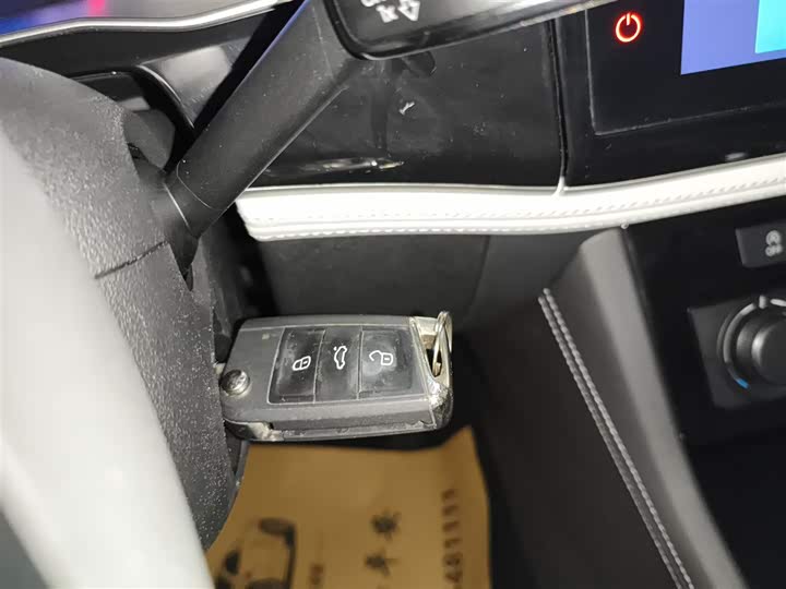 Jetta VS7 2023 2023款 280TSI 自动进取版