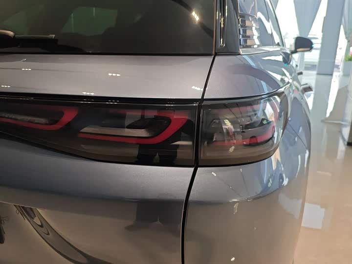 BYD Sea Lion 07 DM-i Hybrid 2025 2025款 150 领航+版