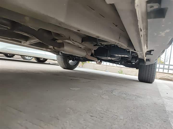 Geely Vision X6 2021 2021款 PRO 1.4T 自动尊贵型