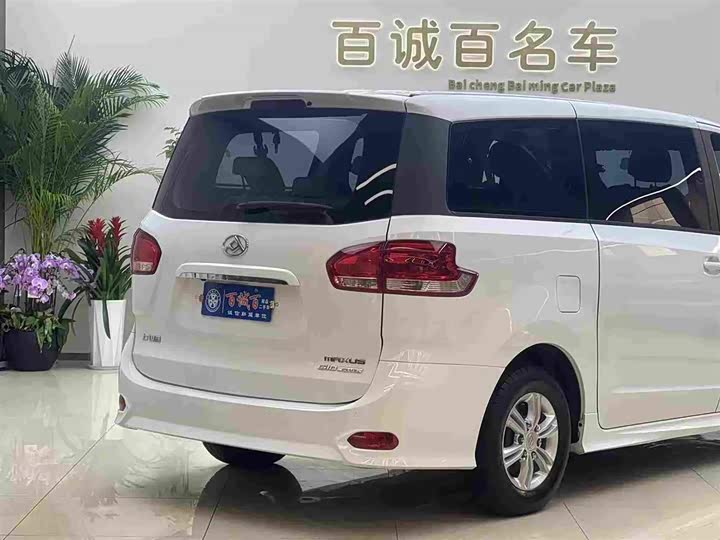 Maxus G10 2021 2021款 2.0T 自动精英版 汽油 7座