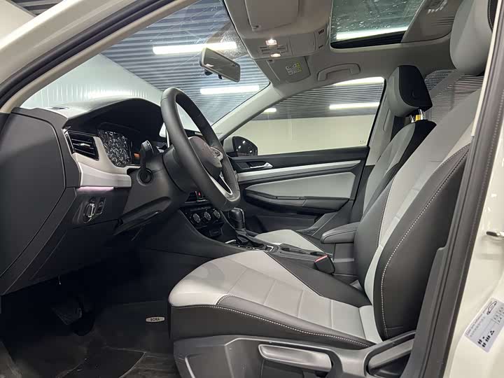 Volkswagen Bora 2025 2025款 200TSI DSG悦行导航版